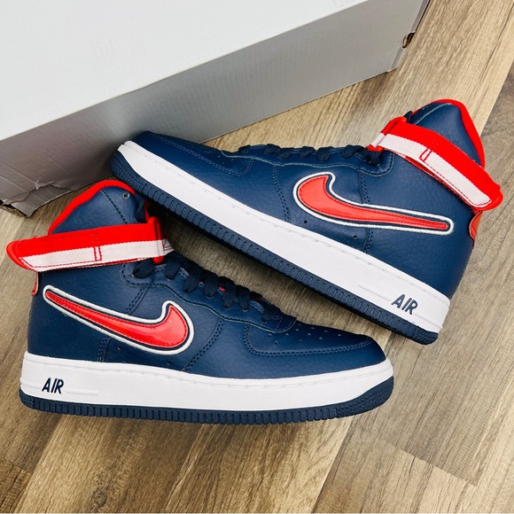 Nike Air Force 1 High LV8 Sport - Picture 2 of 7